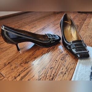 Cole Haan kitten heels size 6.5 dark brown
